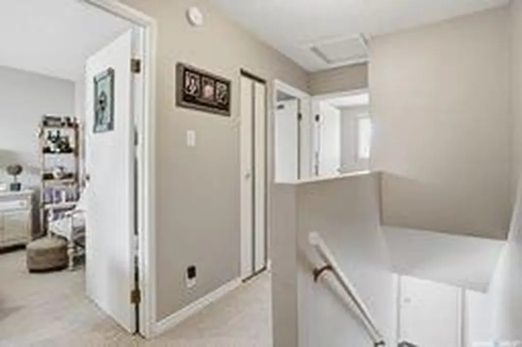 9 Ryan Road Regina SK S4S 6X9