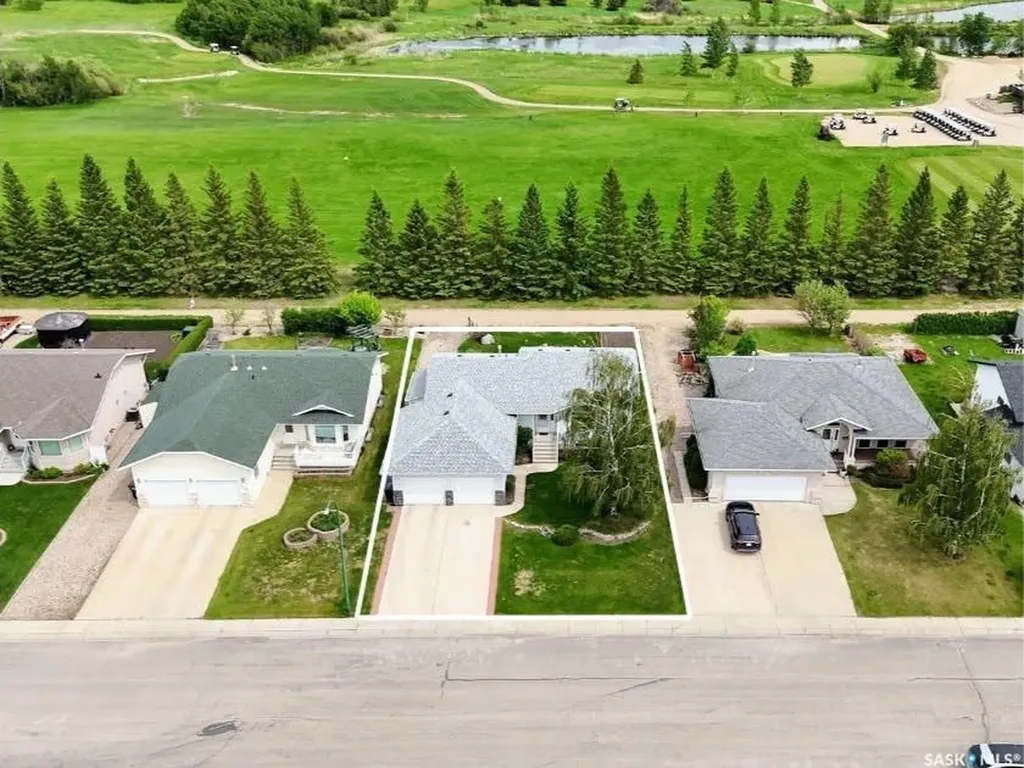 1306 4th Street Humboldt SK S0K 2A0