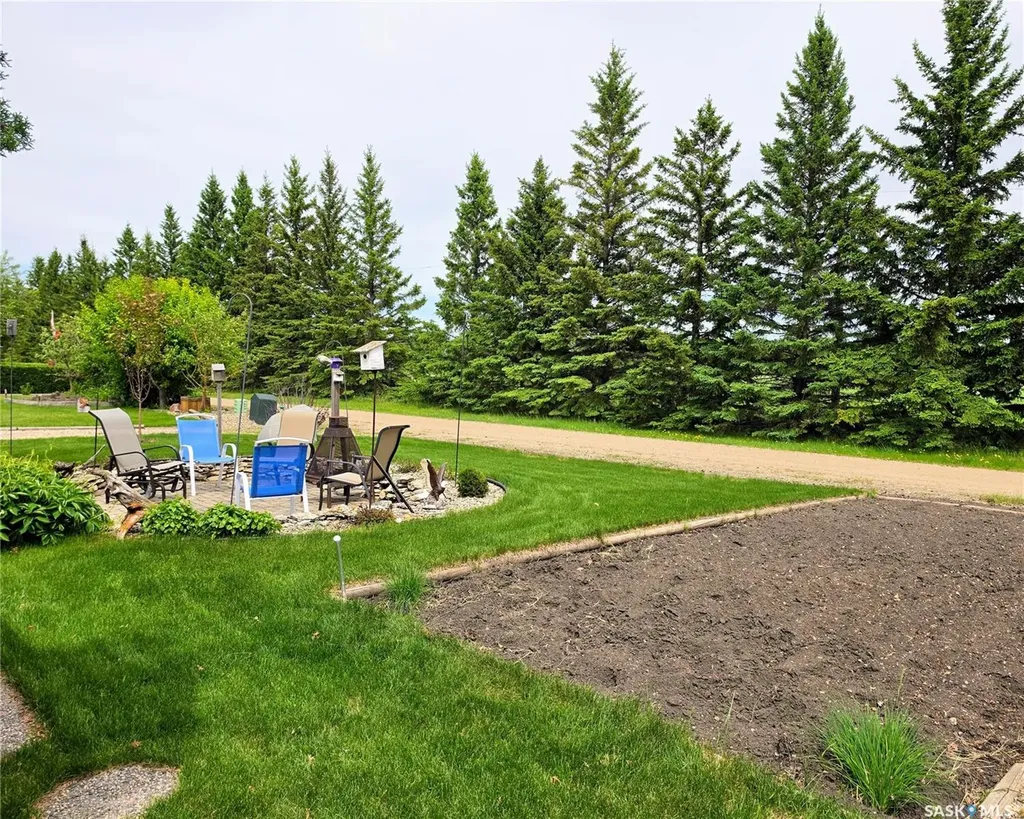 1306 4th Street Humboldt SK S0K 2A0