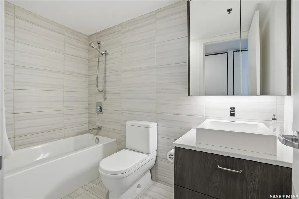 490 2nd Avenue S Saskatoon SK S7K 4B5