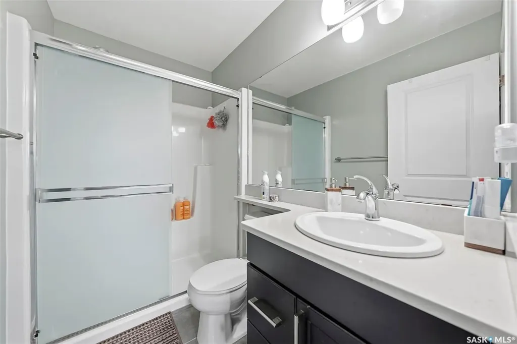 519 Rempel Manor Saskatoon SK S7T 0J3