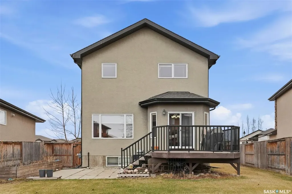 519 Rempel Manor Saskatoon SK S7T 0J3