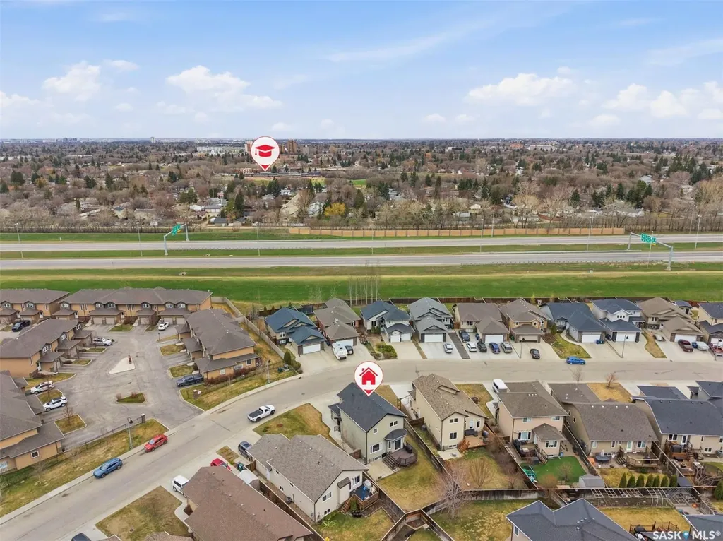 519 Rempel Manor Saskatoon SK S7T 0J3
