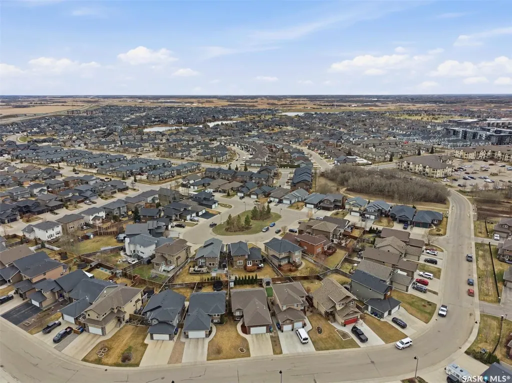 519 Rempel Manor Saskatoon SK S7T 0J3