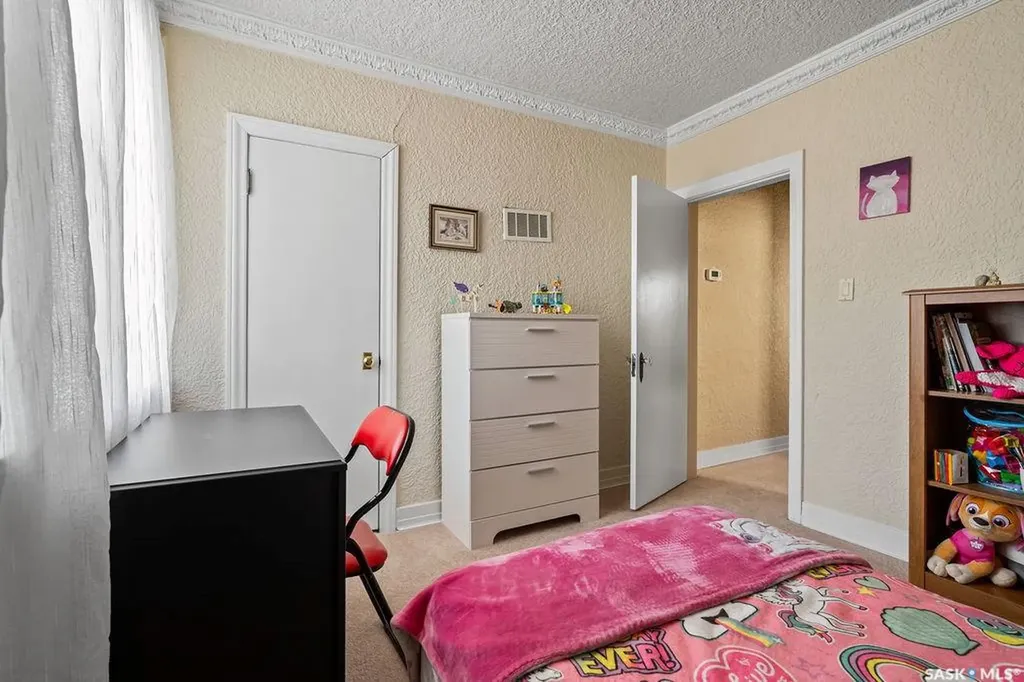 2445 Reynolds Street Regina SK S4N 3N8