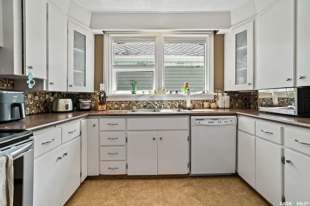 2445 Reynolds Street Regina SK S4N 3N8