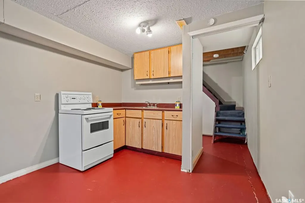 2445 Reynolds Street Regina SK S4N 3N8