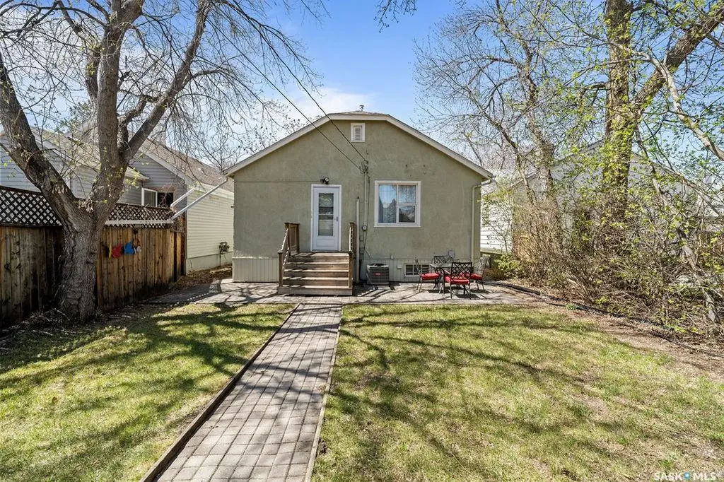 2445 Reynolds Street Regina SK S4N 3N8