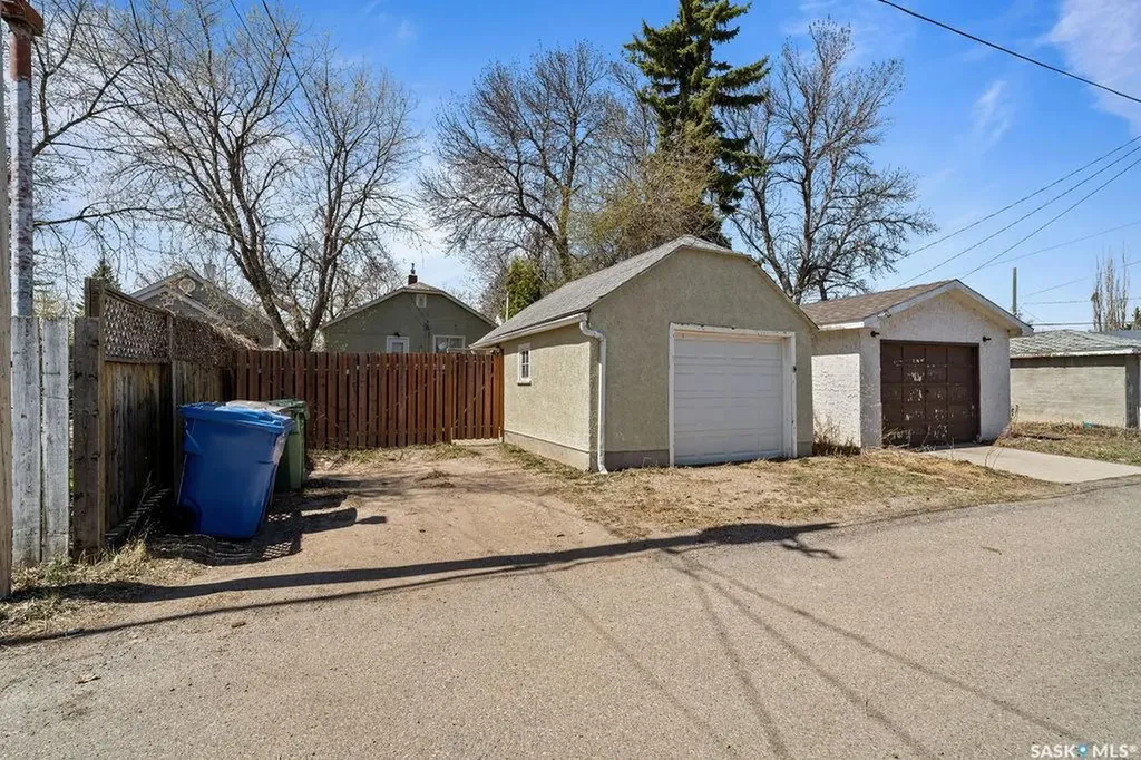 2445 Reynolds Street Regina SK S4N 3N8