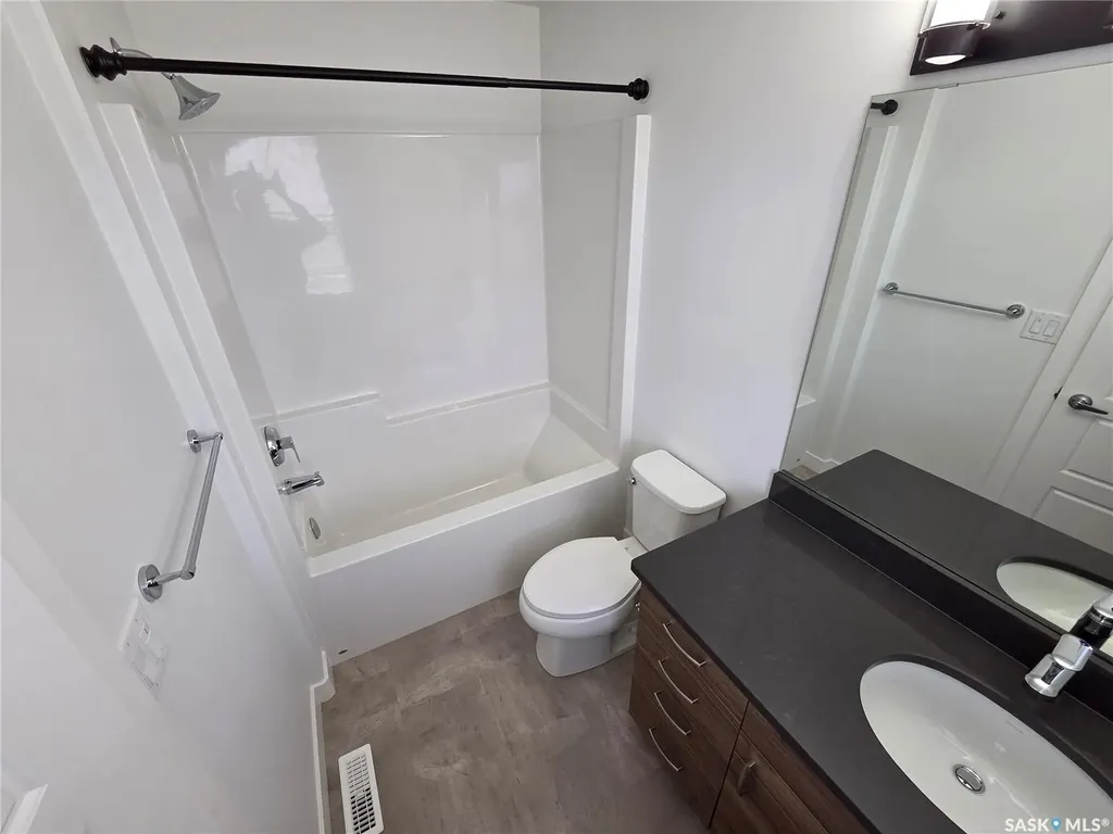 324 Mcormond Drive Saskatoon SK S7V 0W9