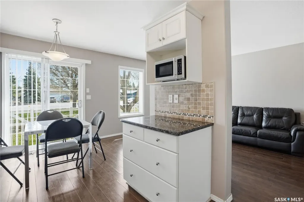 410 Keevil Crescent Saskatoon SK S7N 4R6
