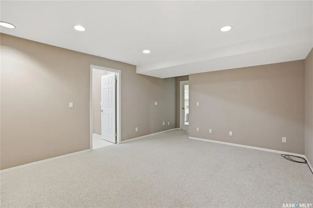 410 Keevil Crescent Saskatoon SK S7N 4R6