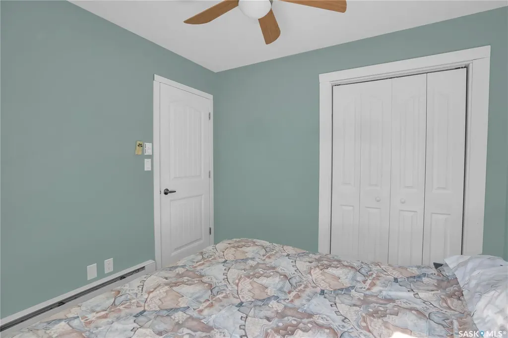 607 Brighton Street Saskatchewan Beach SK S0G 4L0