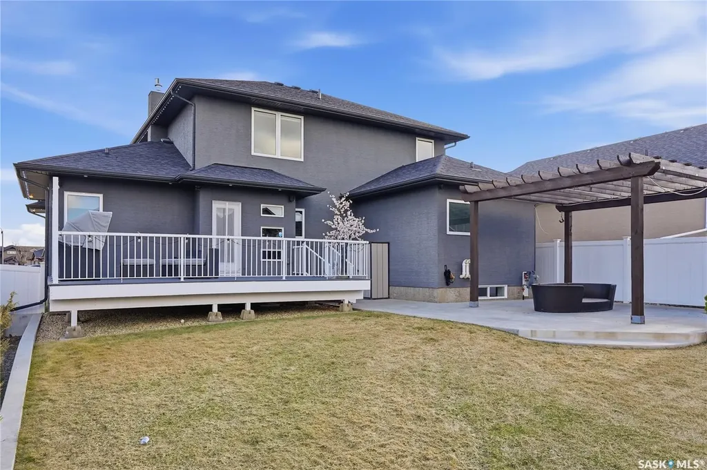 102 Teal Crescent Saskatoon SK S7T 0P9