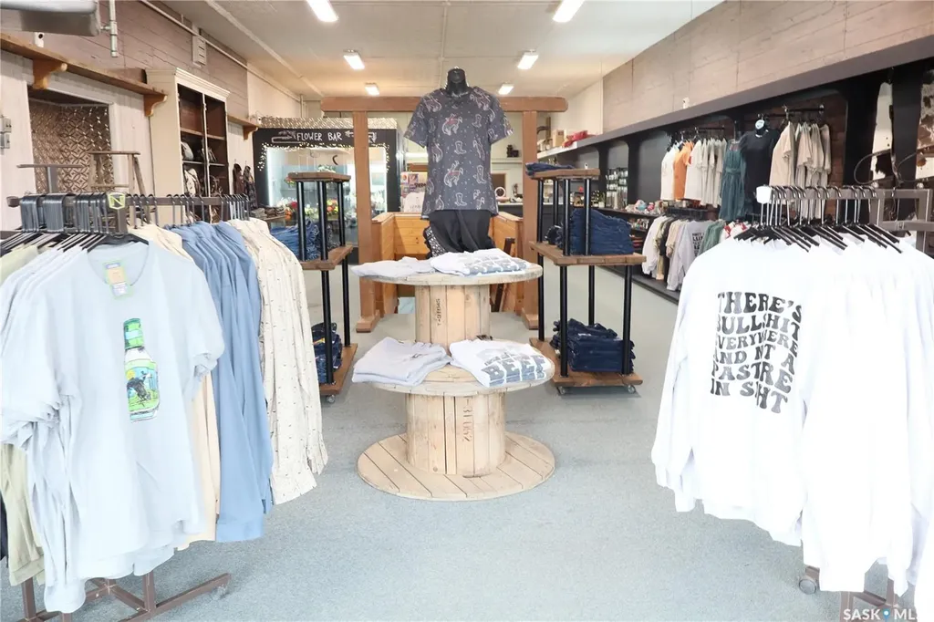 128 Centre Street Assiniboia SK S0H 0B0