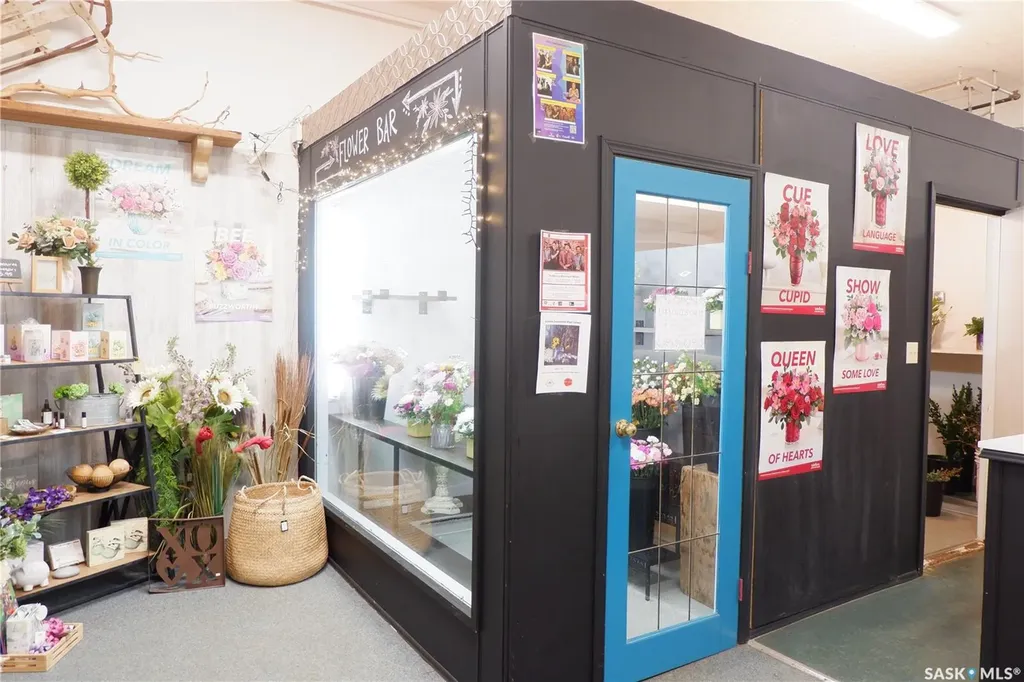 128 Centre Street Assiniboia SK S0H 0B0