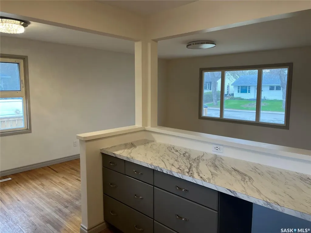 2745 Abbott Road Regina SK S4N 2J7
