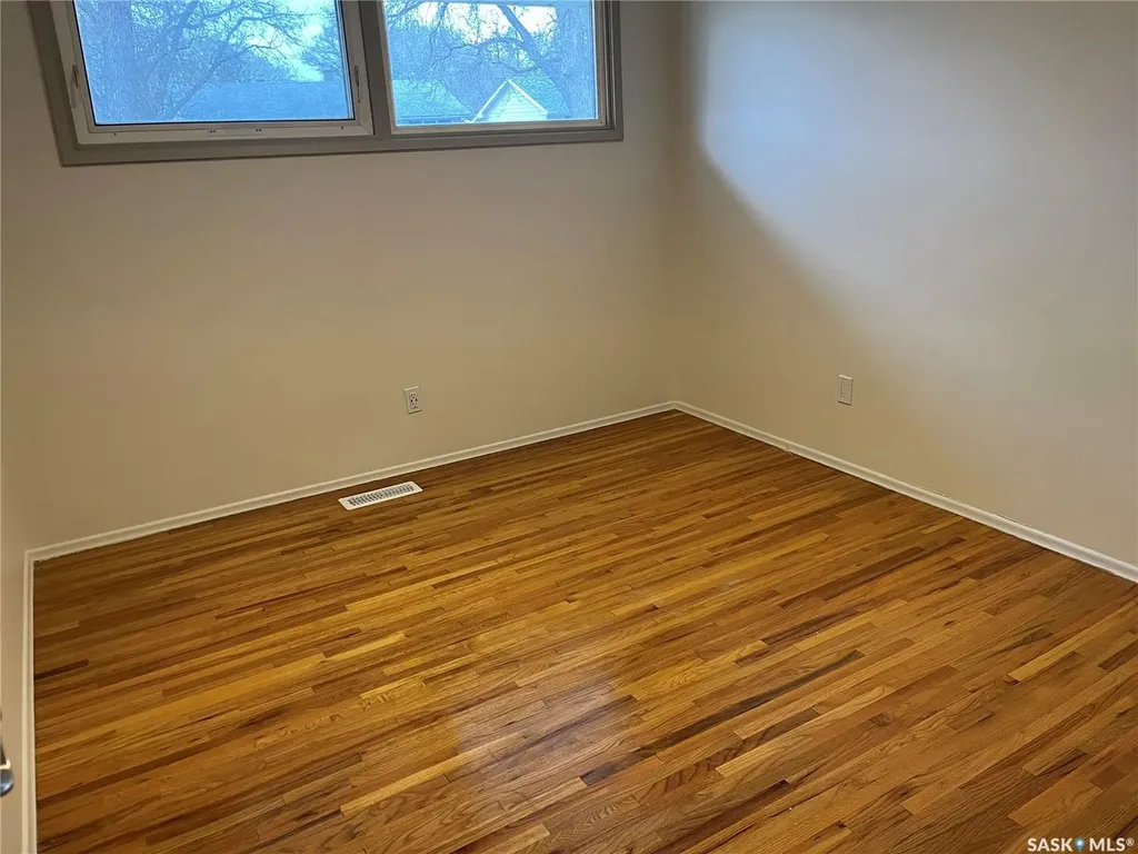 2745 Abbott Road Regina SK S4N 2J7