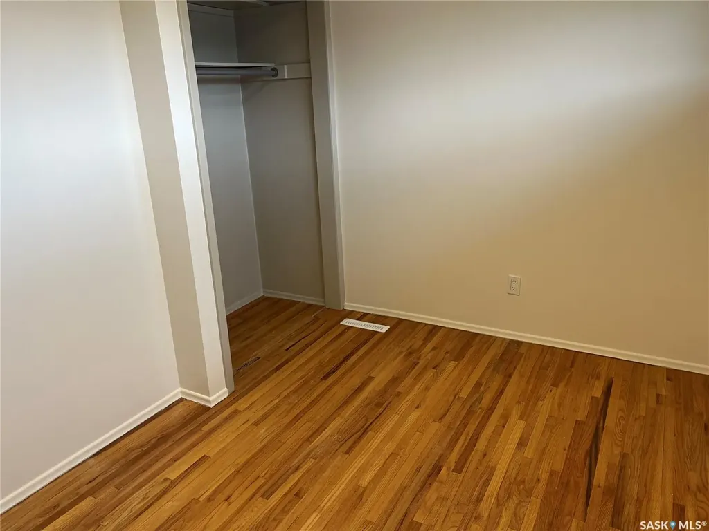 2745 Abbott Road Regina SK S4N 2J7