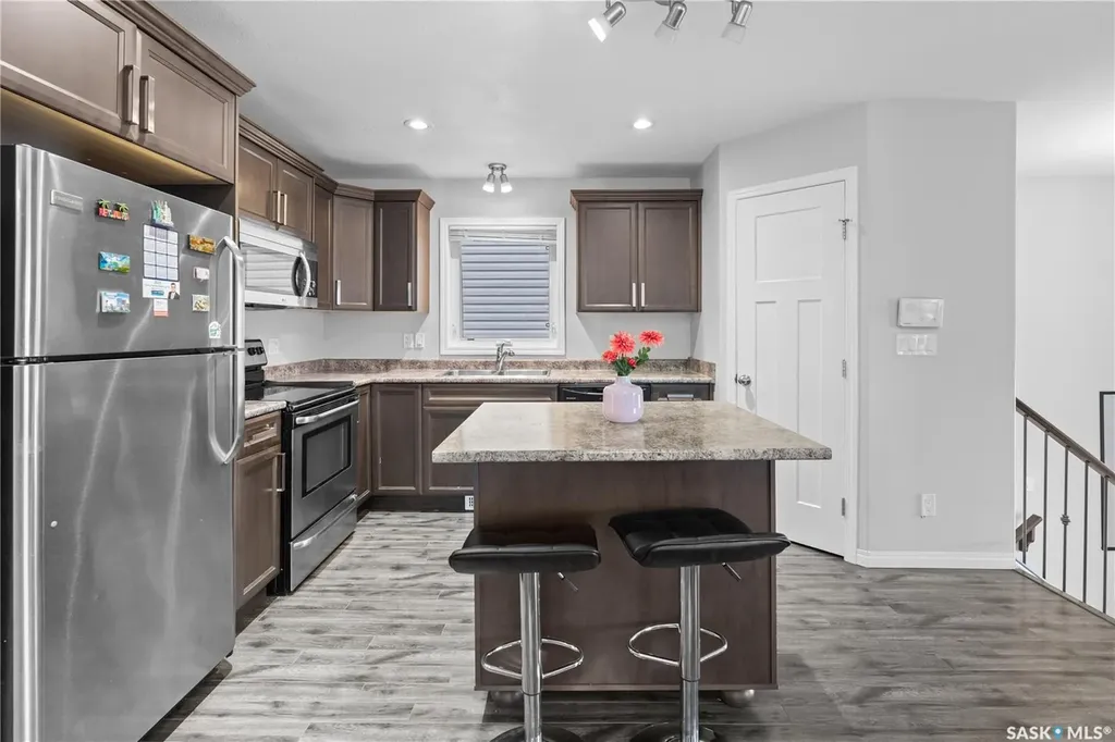 119 Maningas Bend Saskatoon SK S7S 1N1