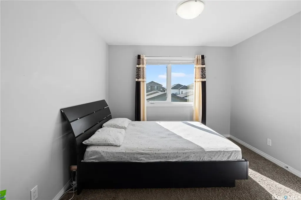 119 Maningas Bend Saskatoon SK S7S 1N1