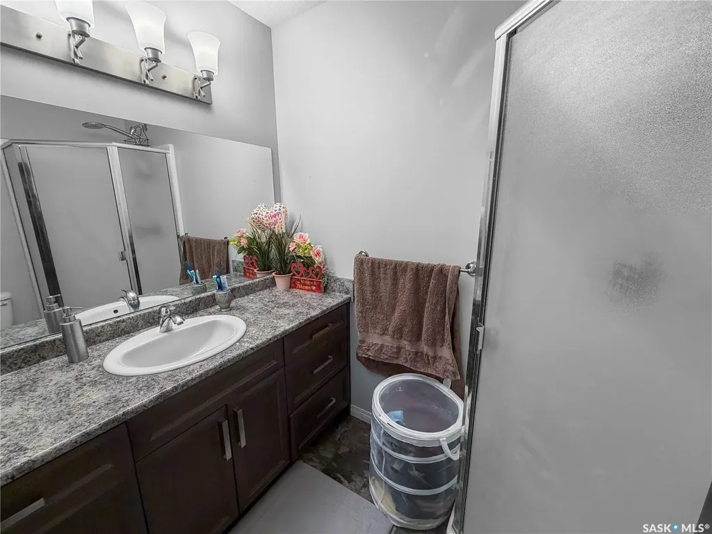119 Maningas Bend Saskatoon SK S7S 1N1