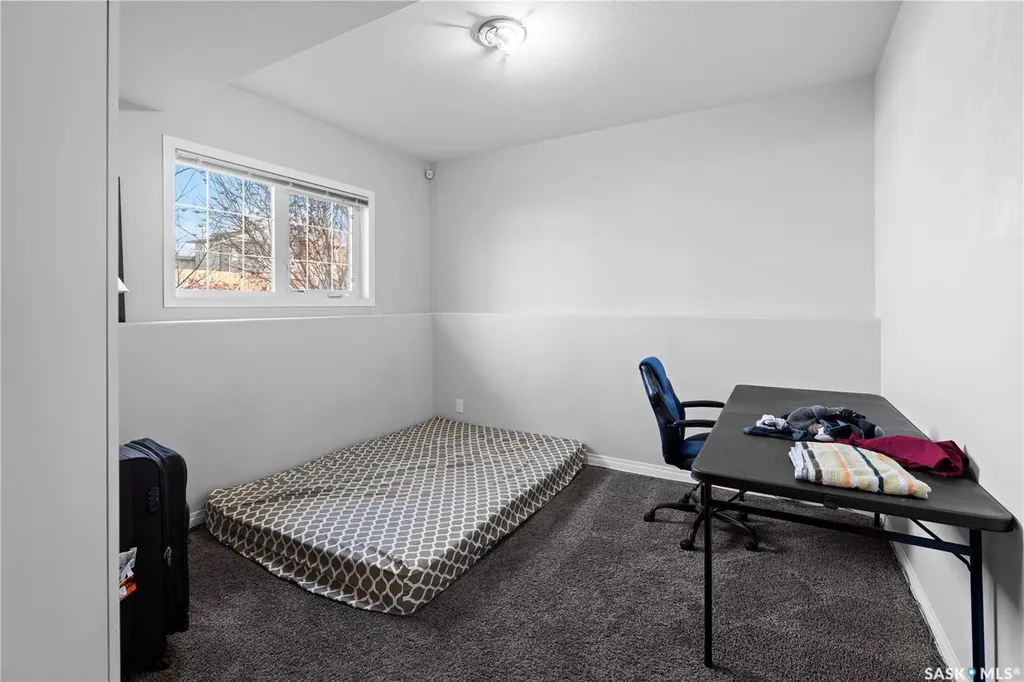 119 Maningas Bend Saskatoon SK S7S 1N1