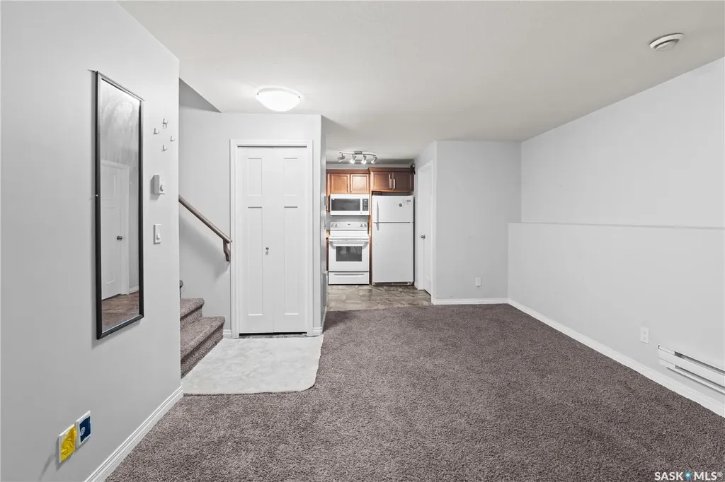 119 Maningas Bend Saskatoon SK S7S 1N1