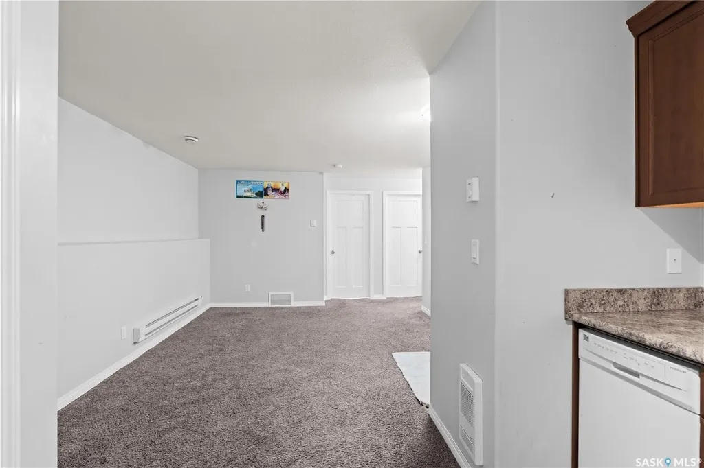 119 Maningas Bend Saskatoon SK S7S 1N1