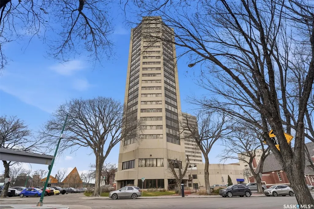 424 Spadina Crescent E Saskatoon SK S7K 6X7