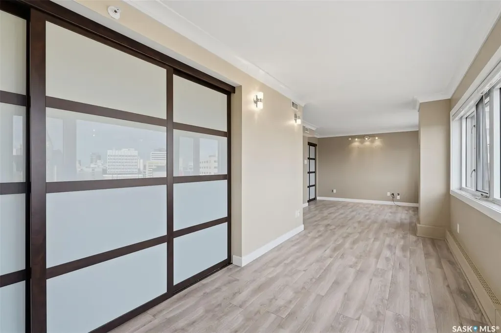 424 Spadina Crescent E Saskatoon SK S7K 6X7