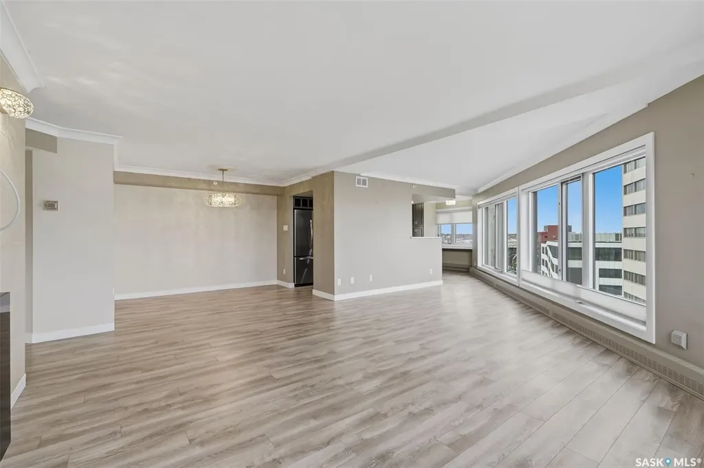 424 Spadina Crescent E Saskatoon SK S7K 6X7