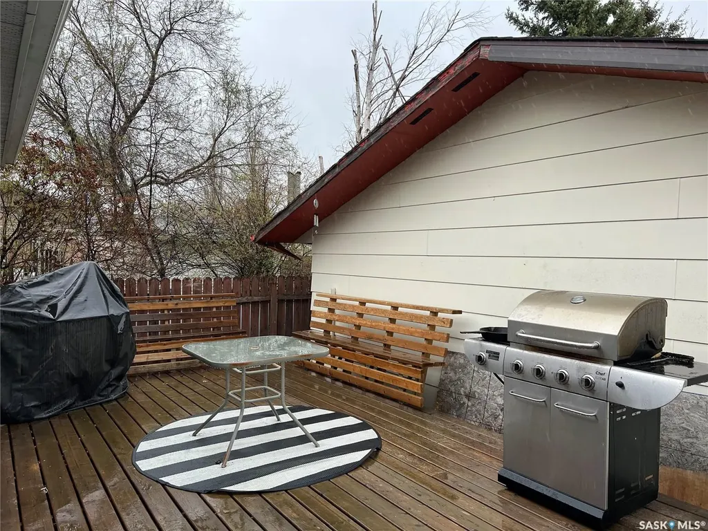 23 Marion Crescent Meadow Lake SK S9X 1B7