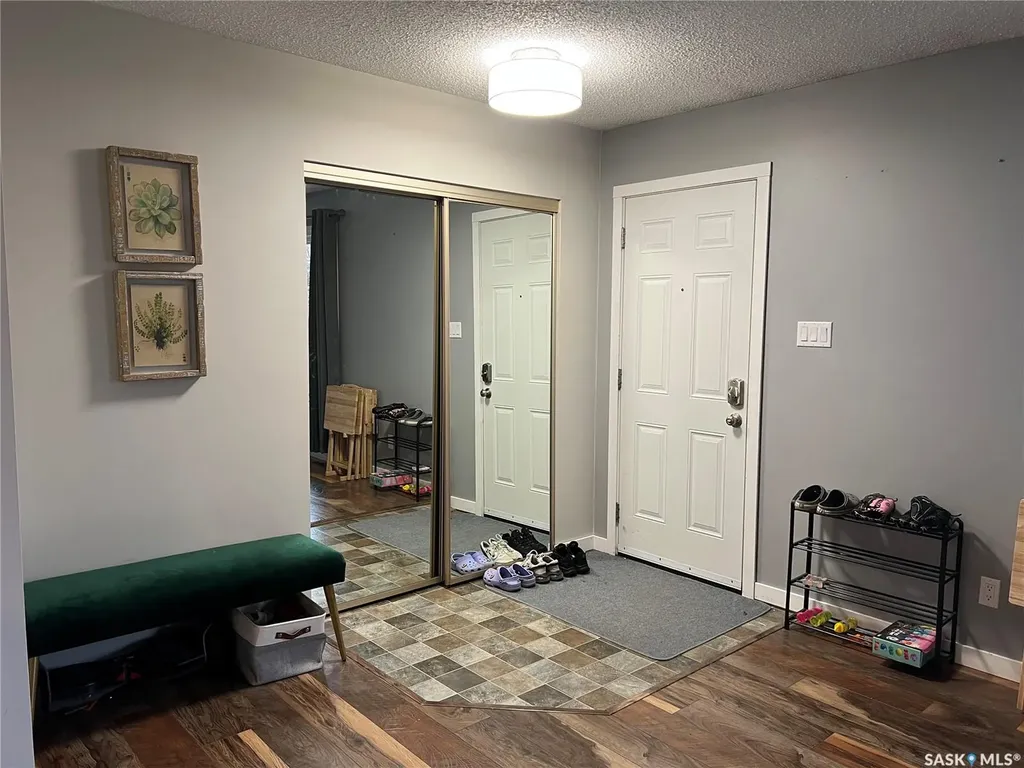 23 Marion Crescent Meadow Lake SK S9X 1B7