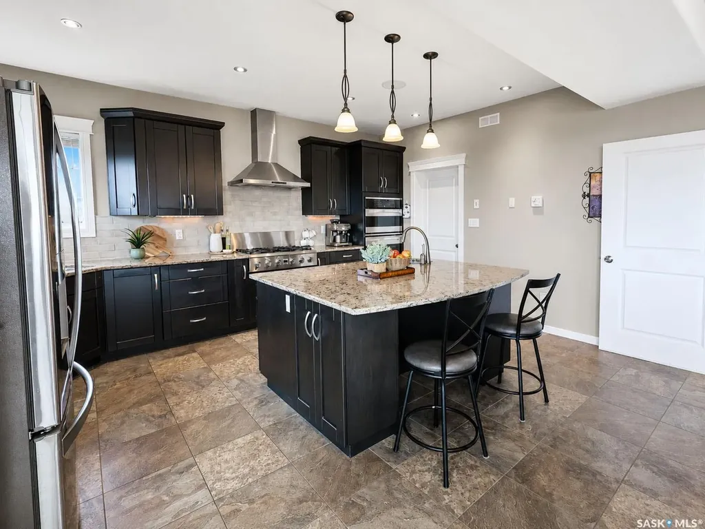 16 Glass Drive Prince Albert SK S6X 0A7