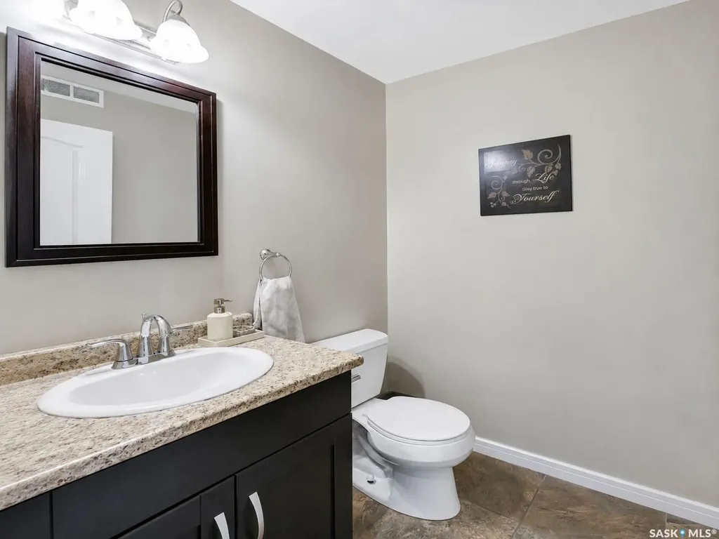 16 Glass Drive Prince Albert SK S6X 0A7