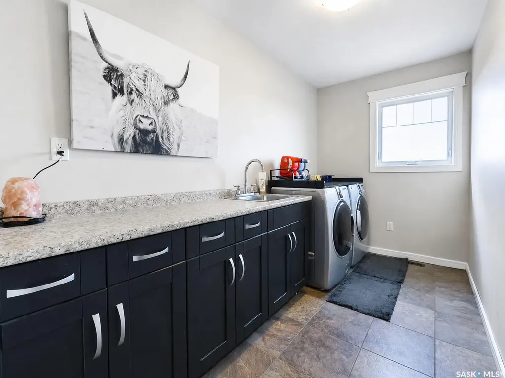 16 Glass Drive Prince Albert SK S6X 0A7