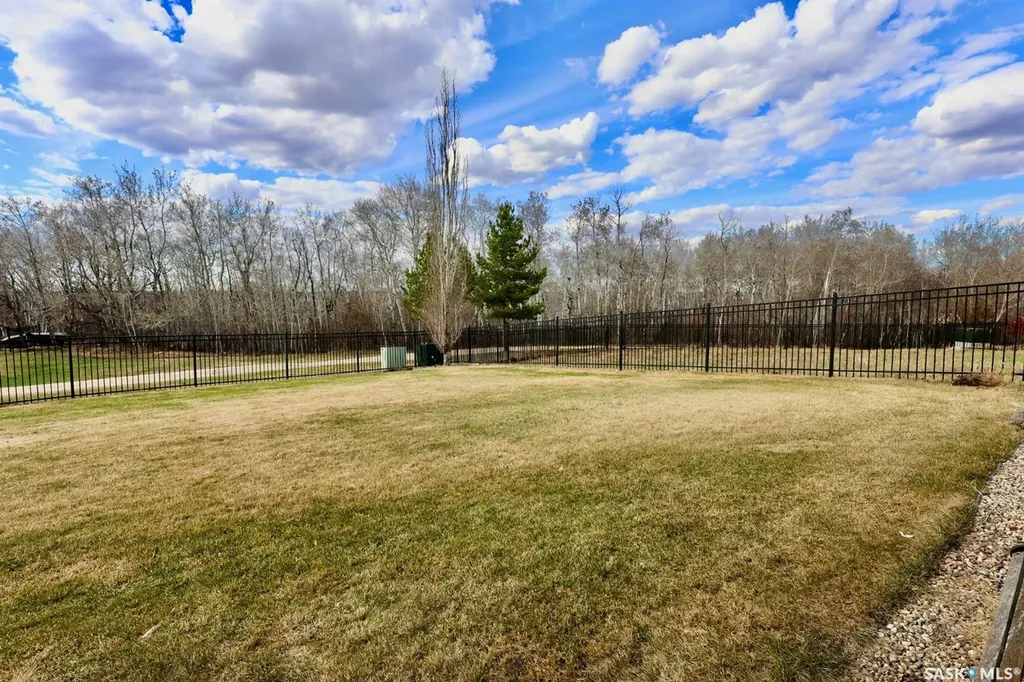 16 Glass Drive Prince Albert SK S6X 0A7