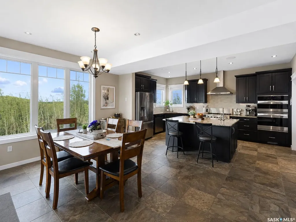 16 Glass Drive Prince Albert SK S6X 0A7