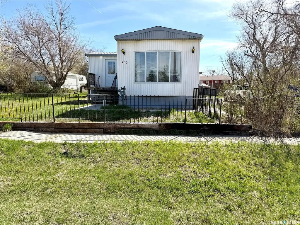 509 Toews Street Morse SK S0H 3C0