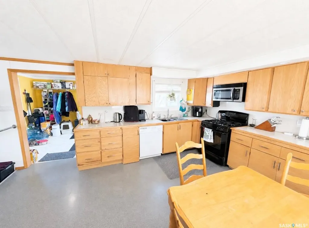 509 Toews Street Morse SK S0H 3C0