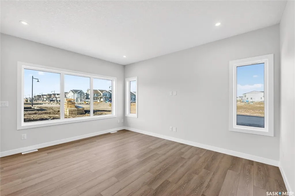 830 Brighton Boulevard Saskatoon SK S7V 2A8