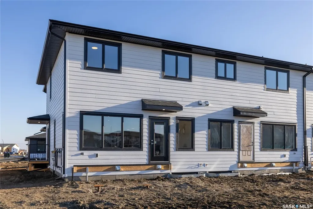 830 Brighton Boulevard Saskatoon SK S7V 2A8