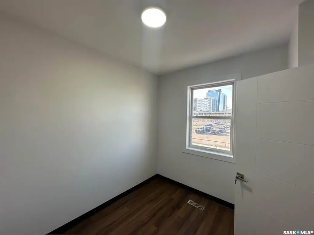 1817 Osler Street Regina SK S4P 1W1
