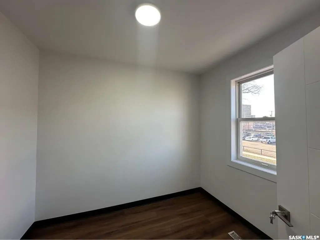 1817 Osler Street Regina SK S4P 1W1