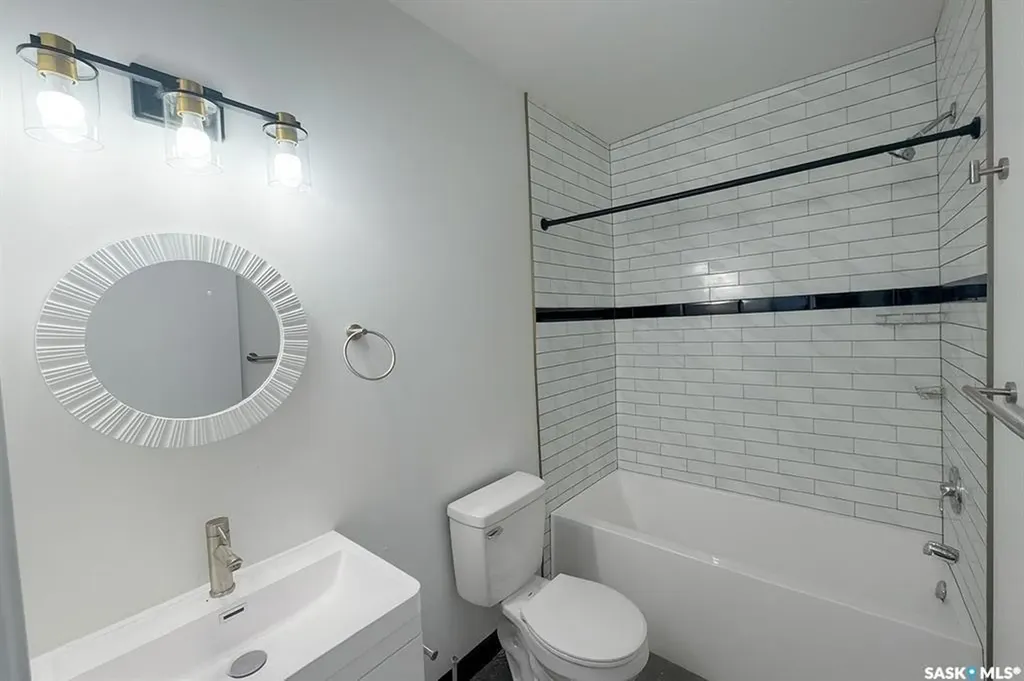 1817 Osler Street Regina SK S4P 1W1