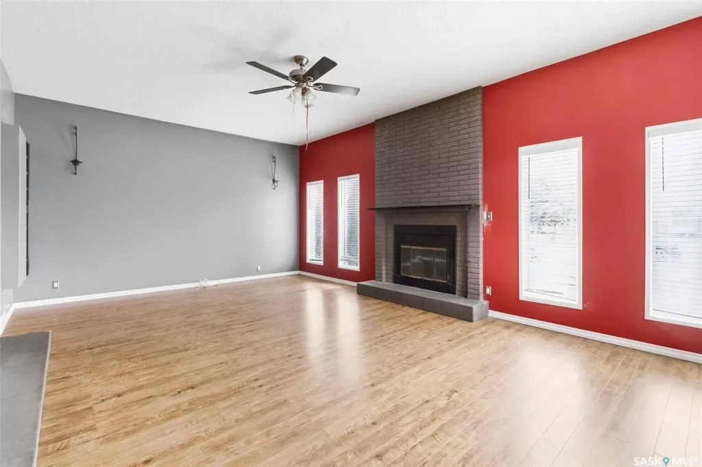 445 U Avenue S Saskatoon SK S7M 3B3