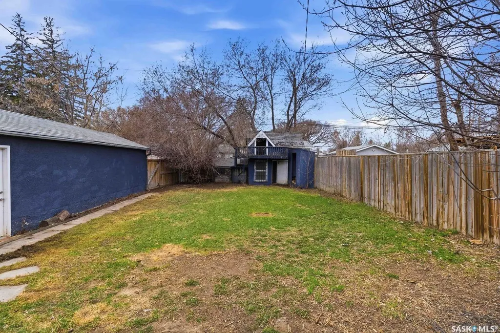 445 U Avenue S Saskatoon SK S7M 3B3