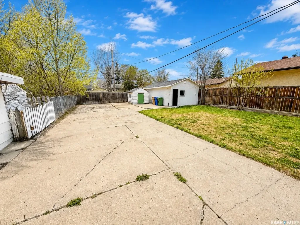 1538 Rupert Street Regina SK S4N 1W2