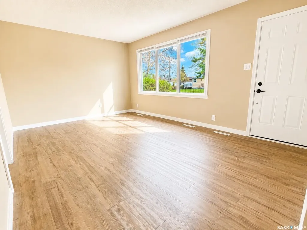 1538 Rupert Street Regina SK S4N 1W2